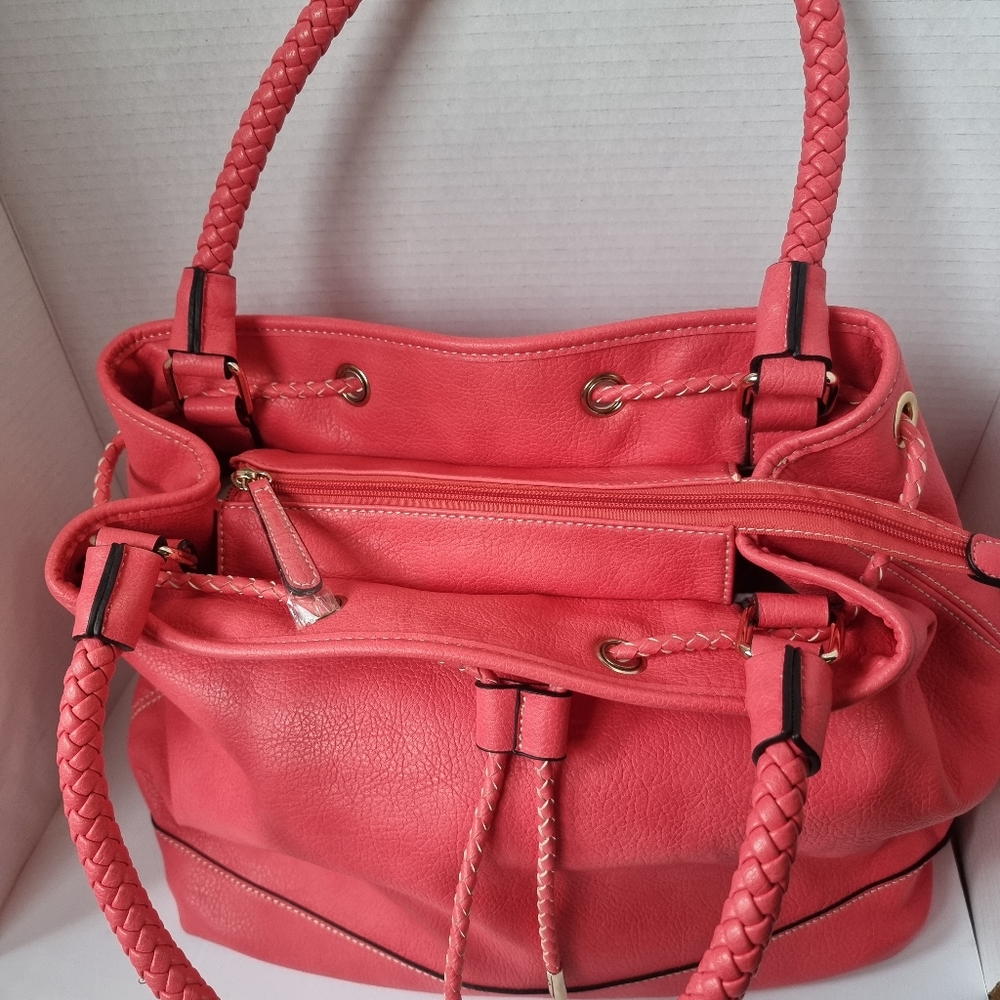 Oversize Coral Handbag - Picture 7 of 9